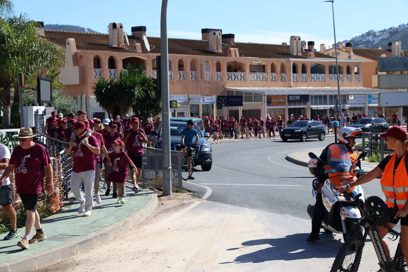 Volunteer support on the walk route
